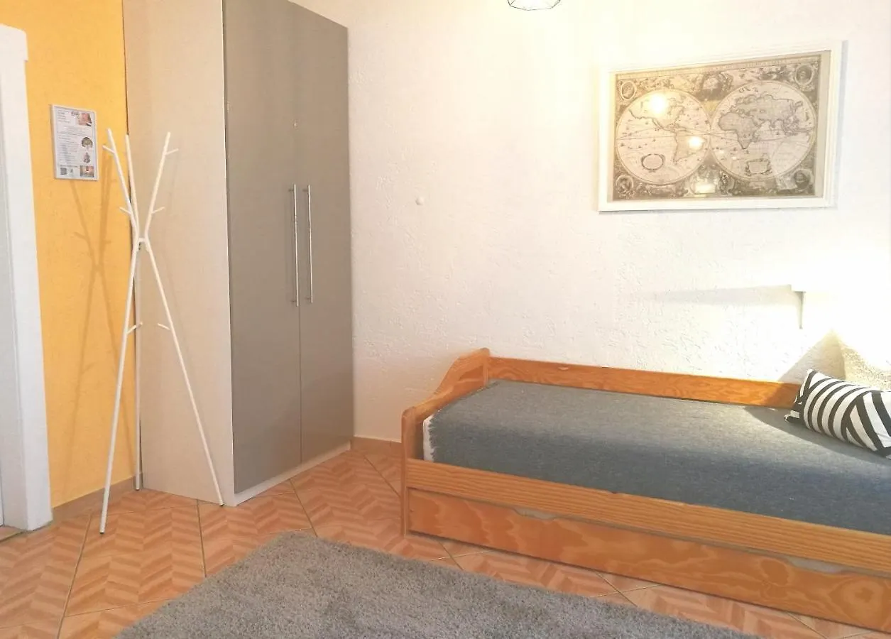 4-Zimmer Haus In Lipsko Německo