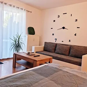  Apartment Brise Business Nahe Leipziger Messe - Porsche - Bmw - Dhl - Wlan - Parkplatz - Business Travelers Only